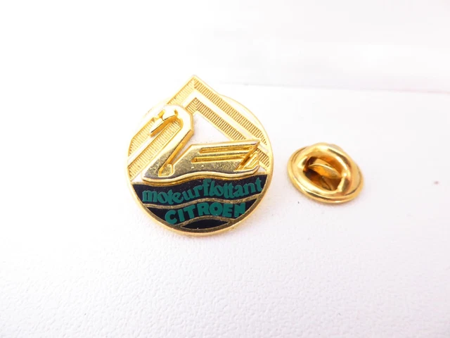 PIN PIN’S FOOT Football Coupe Du Monde 98 Canon Double Moules Arthus Bertrand EUR 49,99 PIN PIN’S FOOT Football Coupe Du Monde 98 Canon Double Moules Arthus Bertrand EUR 49,99