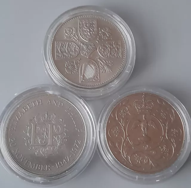 Queen Elizabeth II- 3x Commemorative Crown Coins-Collectable Coins