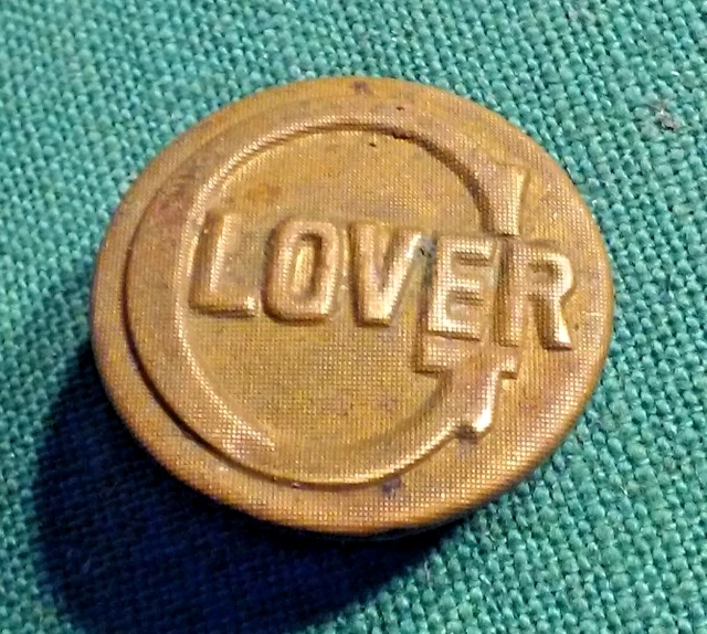 Bouton Vintage Trèfle - Mercerie Ancienne, Probablement Des Années 1863 - Occasion