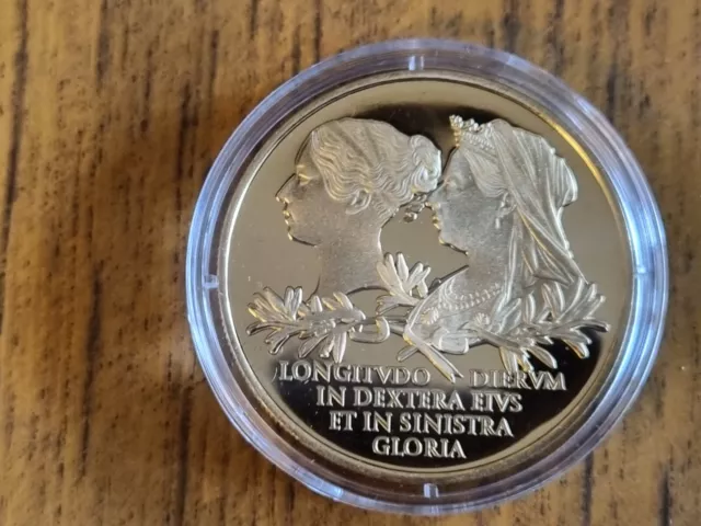 2022 Gibraltar One Crown coin : Queen Victoria