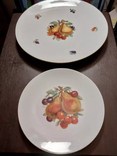 Bareuther Waldsassen Bavaria Germany Fruit Gold Trim Plates Set.   8" & 11.5"
