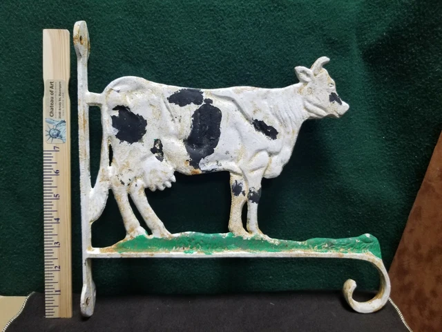 Vintage Cast Iron Holstein Cow Wall Bracket Hanger 12"  x 13,5  "