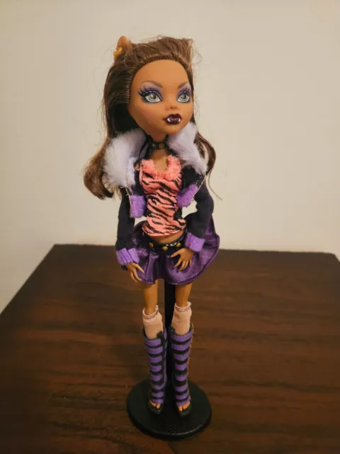 Clawdeen Wolf - First Wave Doll  - Monster High with pet