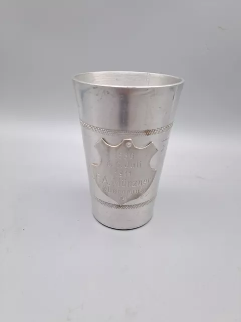 Taza antigua de aluminio F.A.MONEDA SUPERIOR TALLA d. 6 Julio 1911 H 11cm D 7,5cm 030