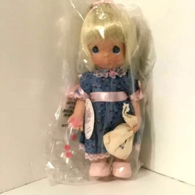 Sow Love To Grow Love 9 Inch Vinyl Doll Blonde Blue Eyed Precious Moments 3316