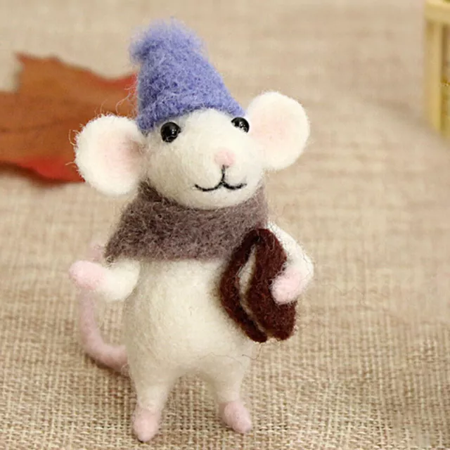 Mouse Needle Felting Kit DIY Wool Felt Craft Kit Wool Felt Gift for Beginners ·