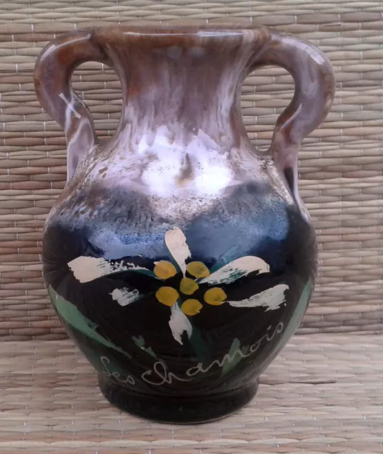 Ancien petit vase en terre style vallauris, "le Chamois",art pop, french pottery