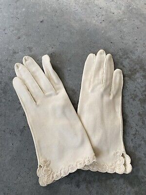 Accessori Guanti e muffole Guanti per costumi e maschere Vintage NWT's NOS Dead Stock Royal Purple Nylon Gloves---9" Bracelet Length---Size 6 1/2 -Glove Auction #1540--0622 