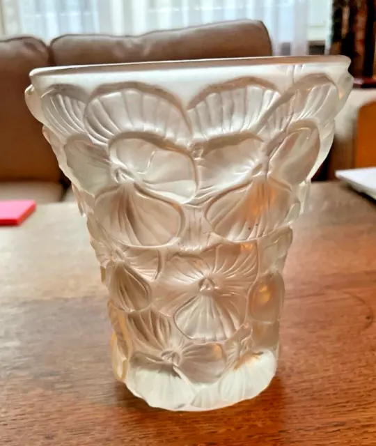 Glas Vase Art Deco Feilchen satiniert Barolac Rudolf Schötter