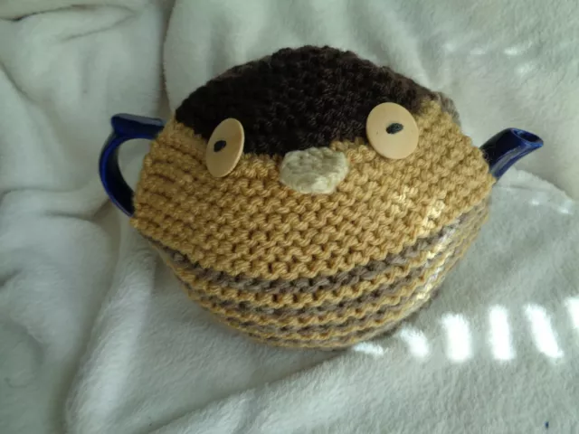 Handmade owl tea cosy approx 4 cup (no pot) bird pet knit gift