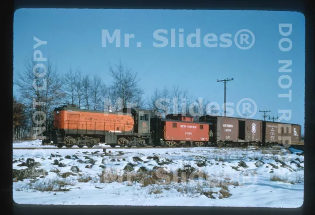 Duplicate Slide NYNH&H  New Haven Clean Paint ALCO S1 0995 W/Caboose & Train