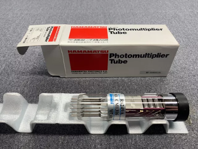 Hamamatsu R6249A Photo-Multiplier Tube  Head On 28mm PMT No. CM1316, MP-64900LBU