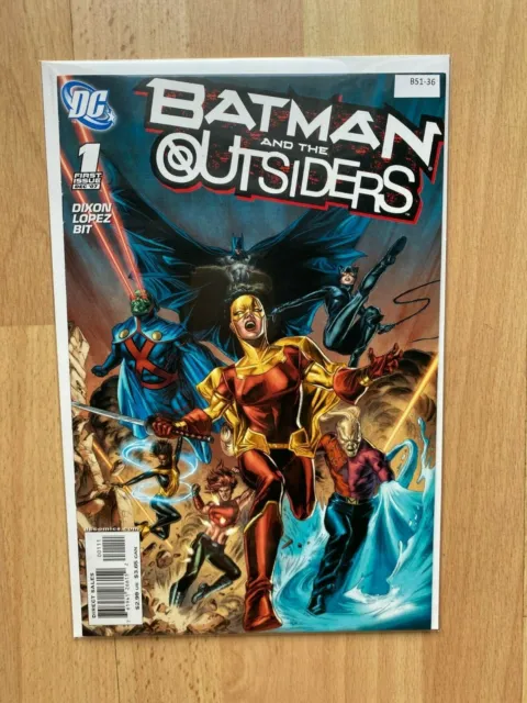Batman and the Outsiders vol. 2 #1 2007 High Grade 9.2 DC Comic Book B51-36