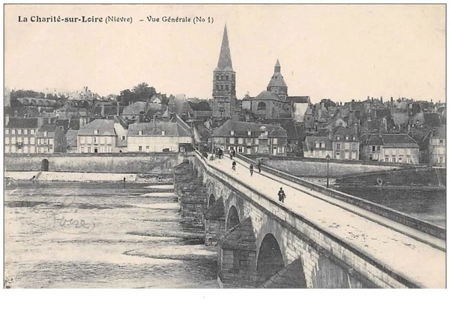 58 . n° 49052 . la charité sur loire . vue generale