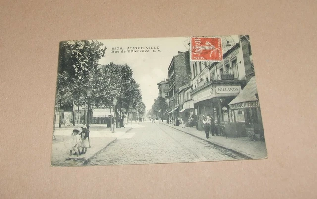 CPA Alfortville Rue de Villeneuve E.M.