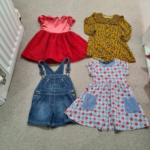 girls bundle dress 3-4 years vgc Christmas dress