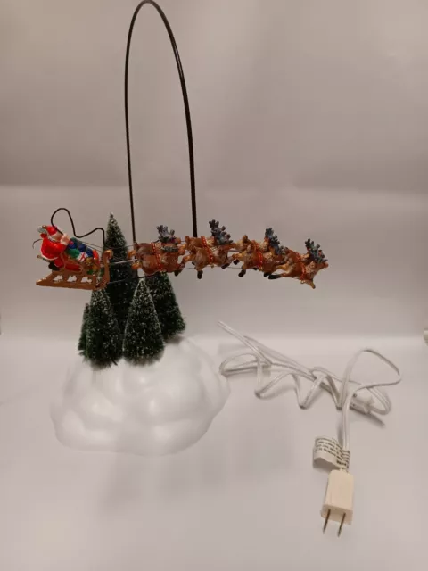 Dept 56 Up, Up & Away 52593 Santa + Reindeer Sleigh Rotates Around IOB Works