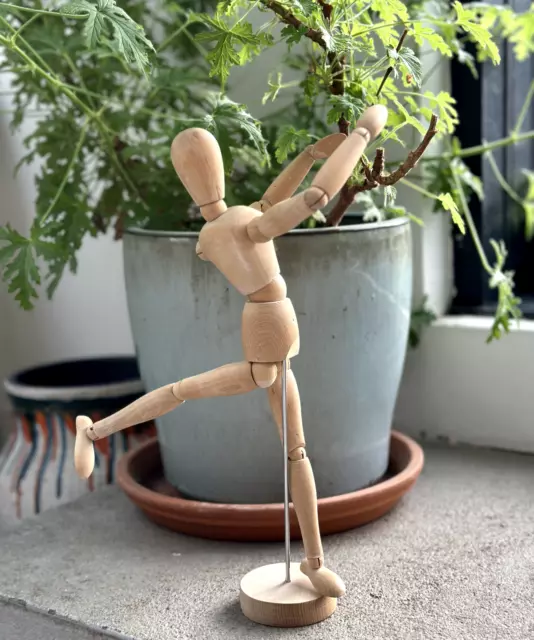 Wooden  Artists Mannekin- fully articulated