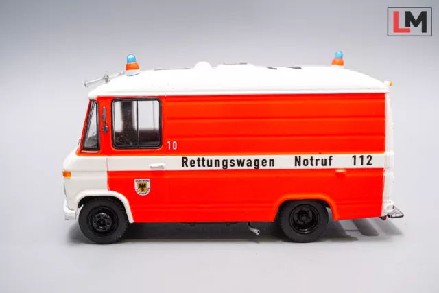 1:43 Schuco Mercedes Benz L408 Rettungswagen Feuerwehr // Y_908