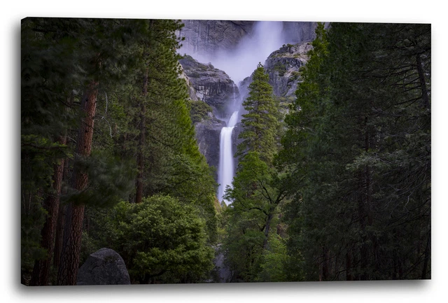 Tableau Décoratif - Cascade En Forêt Sous Un Pont - Impression Sur Toile - Prêt à Accrocher