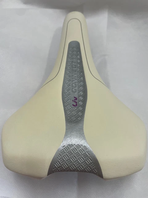 liv connect upright saddle
