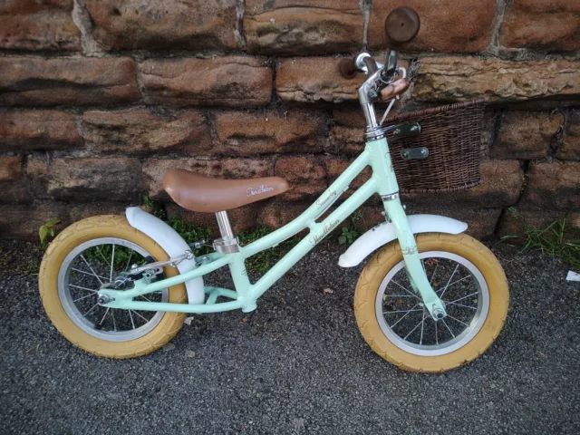 Pendleton balance bike best sale