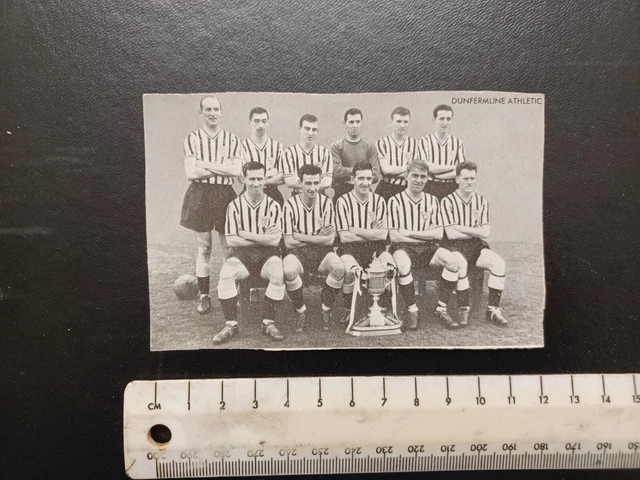 Fußballkarte - DUNFERMLINE ATHLETIC - Thomson Star Teams von 1961