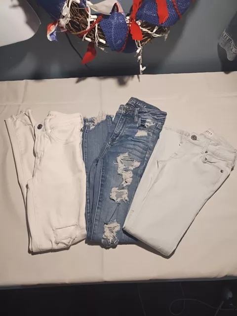 Women's Bundle Of Three Pairs Of Jeans Size 0