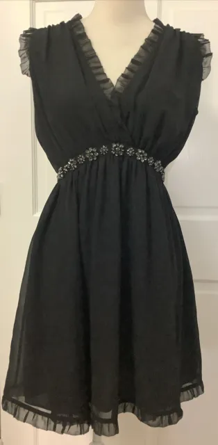Kate Spade New York Black V Shape Neck Sleeveless Dress Size 2.