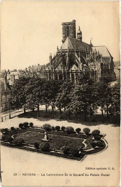 CPA AK NEVERS - The Cathedral and Square of the Doge's Palace (456482)