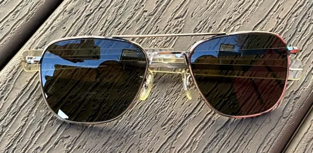 Vintage American Optical AO 12k GF Sunglasses 52mm Used see / read  Description