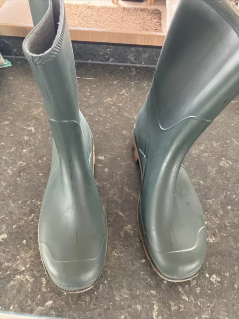 MENS GREEN WELLINGTON Boots Size UK 12. Excellent Condition. £9.99 ...