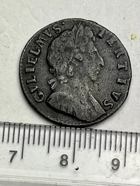 1697 William III Copper Farthing - First Issue, Spink 3557 (E078)