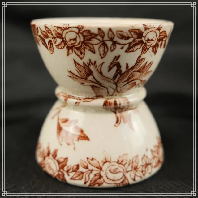 Elegant Coquetier En Faience Art Nouveau Probablement Sarreguemines