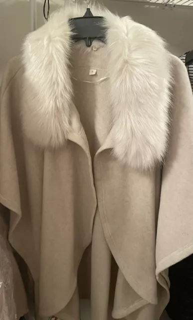 New With Tags E Sprit Style Ivory Faux Fur Cape Coat One Size Fit All