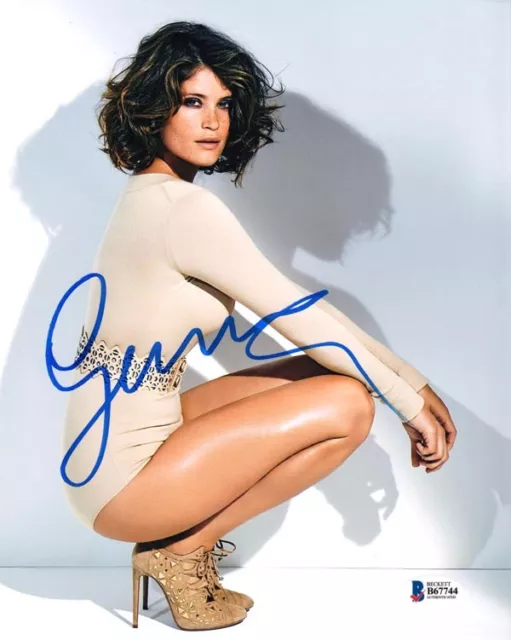 GEMMA ARTERTON SIGNED AUTOGRAPHED 8x10 PHOTO VERY PRETTY SEXY BECKETT BAS