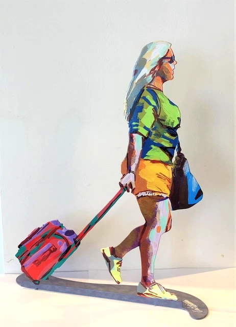 Pop art Metal "Tourist With Red Trolley" escultura de Tourist With Red Trolley