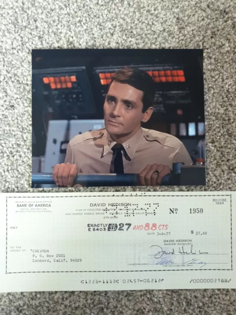 David hedison,James bond ect genuine hand signed cheque,  coa