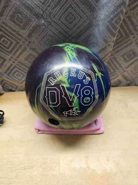 DV8 Ruckus 15+ lb Bowling Ball Used And Extra Thumb Hole