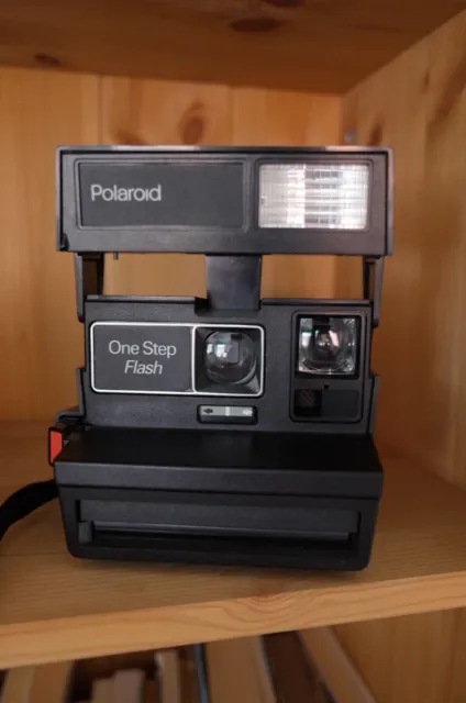 Polaroid One Step Flash Typ 600 (Sofortbildkamera) mit Blitz