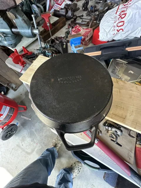 smith clark ironworks cast iron pan 10” cookware kitchen frying pan black