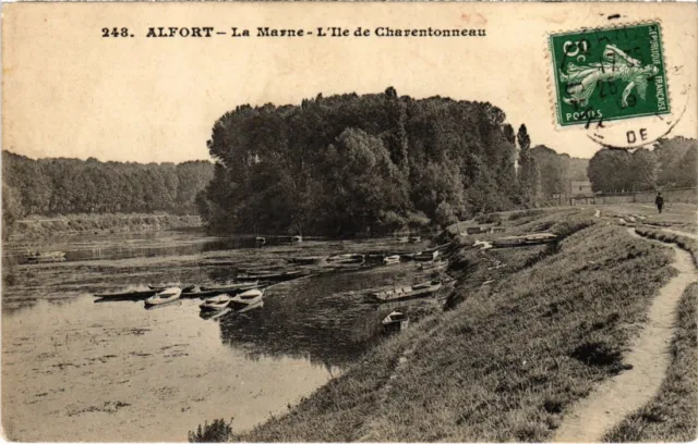 CPA Alfortville La Marne, L'Ile de Charentonneau FRANCE (1338604)