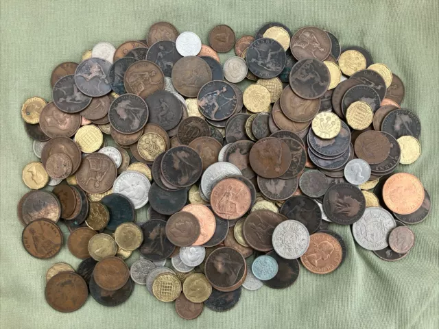 Bulk lot of Pre Decimal Coins 1.88 Kg, as pictured. Free Postage