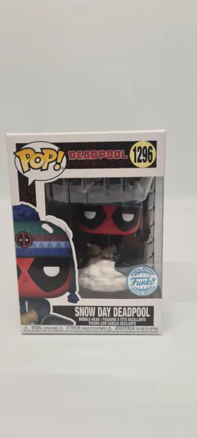 Funko POP! Marvel Deadpool 1296 Snow Day Deadpool Special Edition