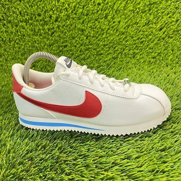 Nike Cortez Basic Womens Size 8 White Red Athletic Shoes Sneakers 904764-103