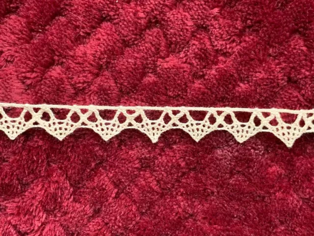 Antique Edwardian French Cluny lace Edging - 4m (400cm) by 1cm