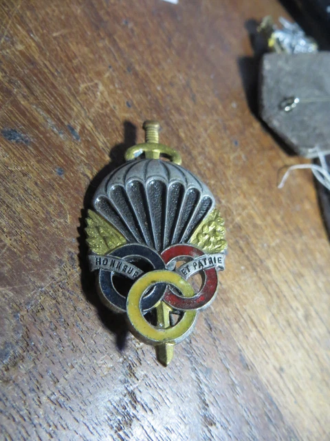 écusson collection militaire 11 ème brigade parachutiste 3 étoiles - Insignes en tissu - Patchs (12773505