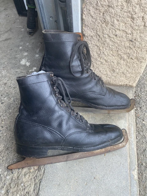 1910-1920 - RAVISANTES BOTTINES ANCIENNES en Cuir, Modifié en patins à glace