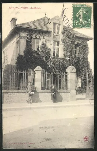 CPA Suilly-la-Tour, La Mairie, Am Hôtel de Ville 1909