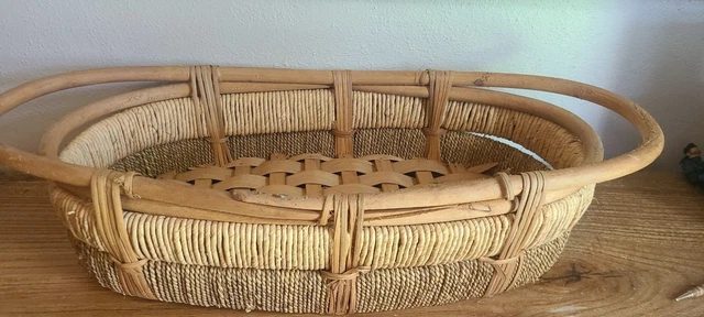 Large wicker basket oval Large wicker basket oval